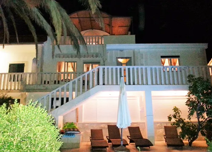 Oasis Hyllis Apartamento